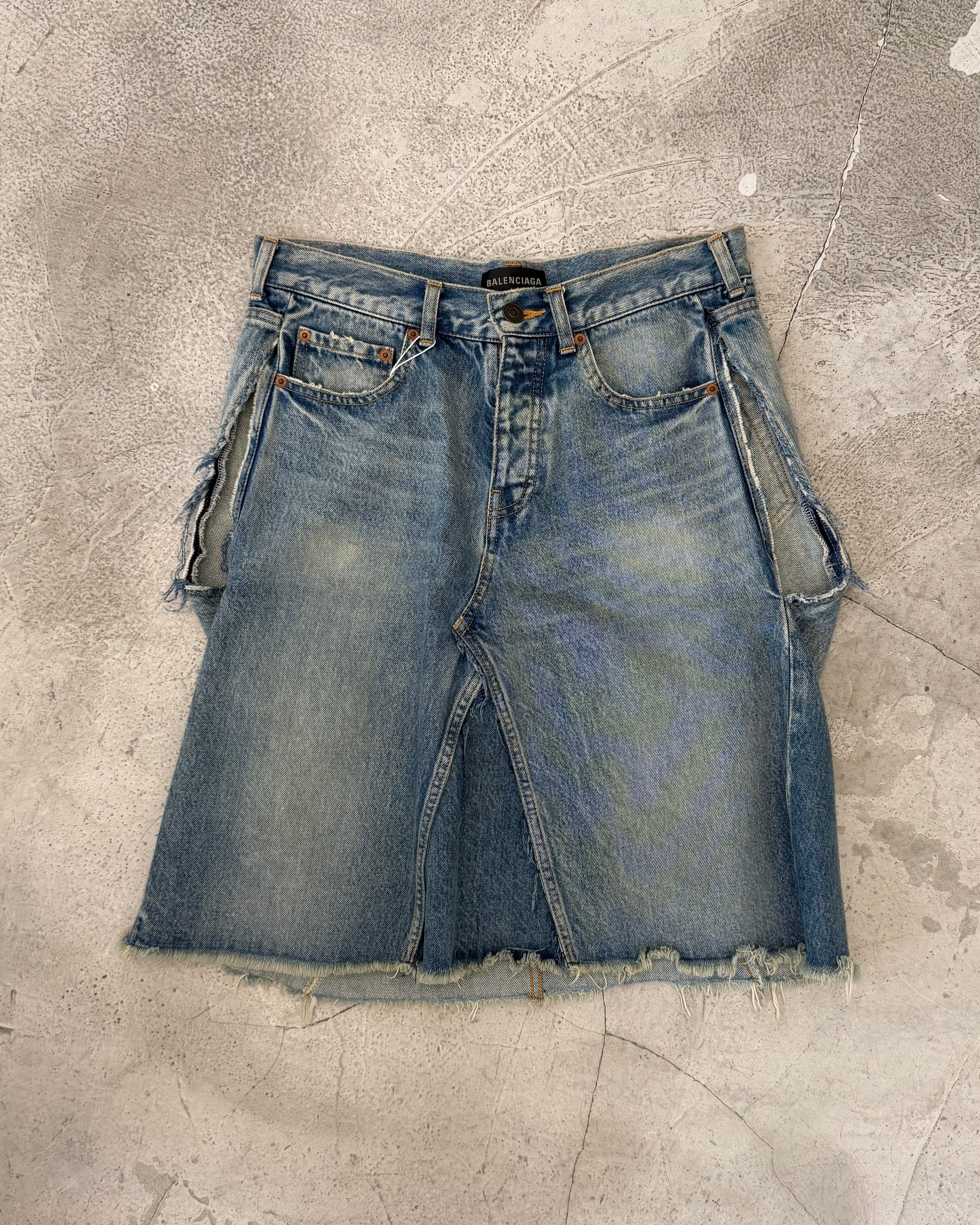 BALENCIAGA WINTER 2022 DENIM SKIRT TOP