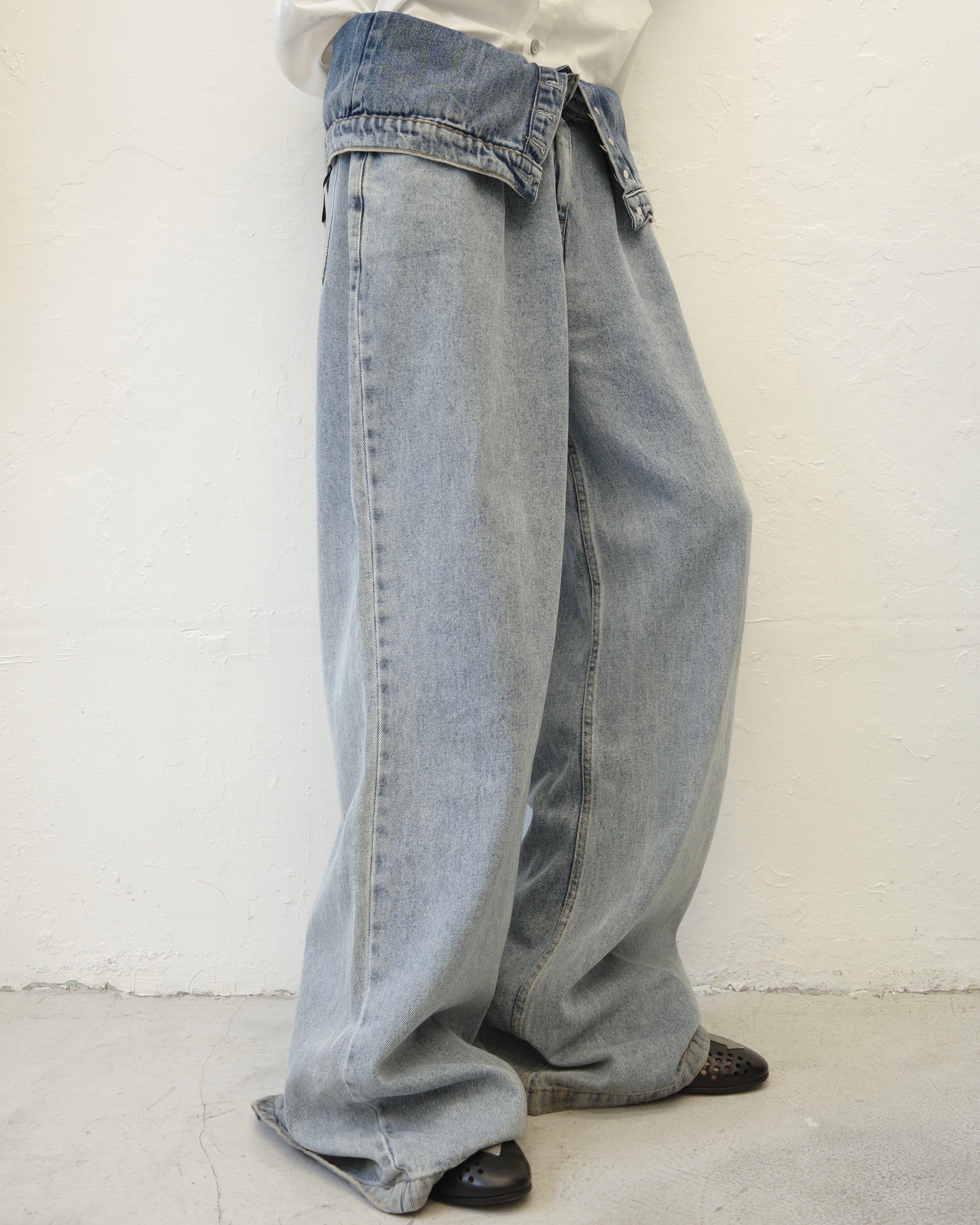 ROKH FW23 FLAP DETAILED DENIM PANTS
