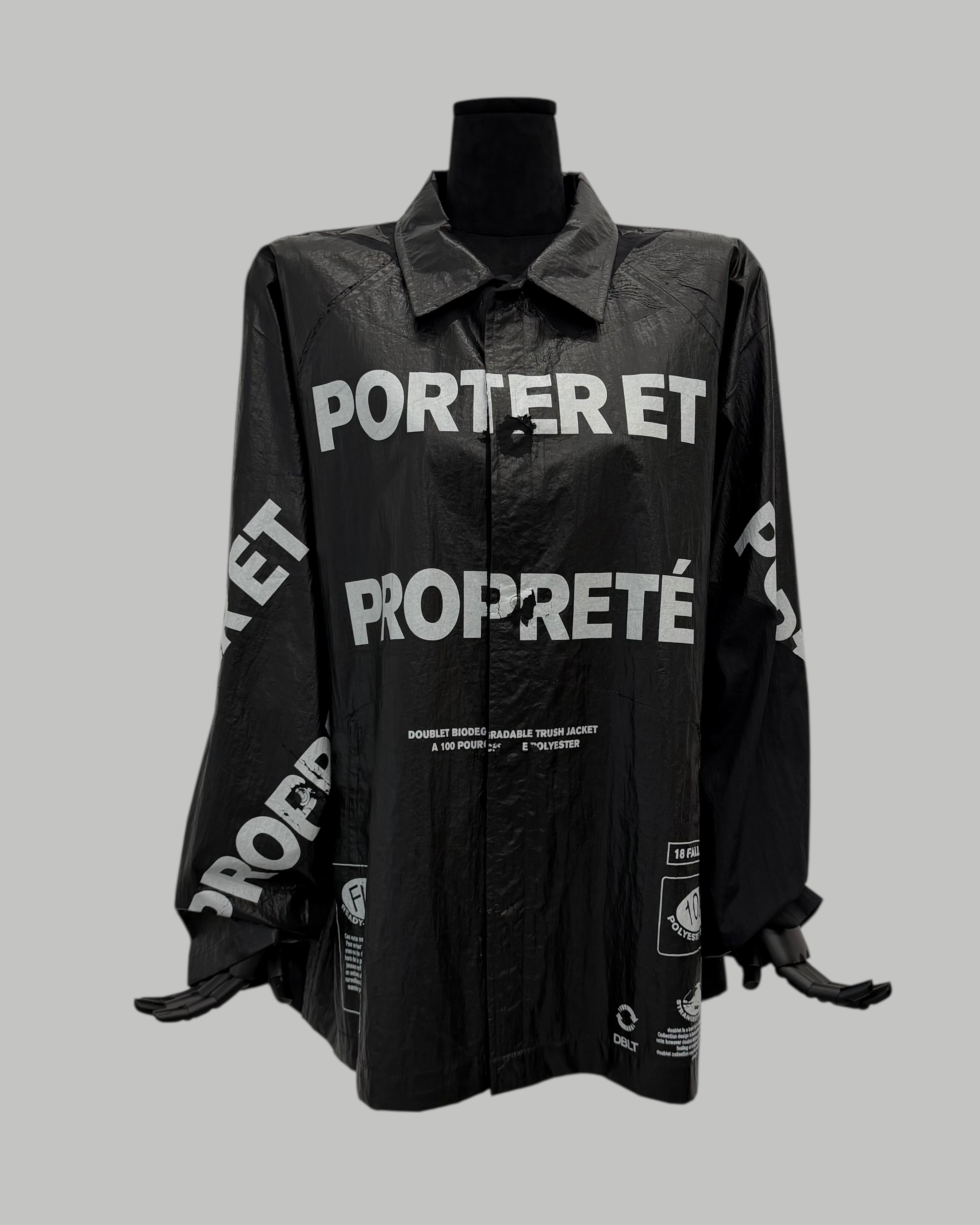 DOUBLET FW18 GARBAGE BAG PACKAGE COACH JACKET