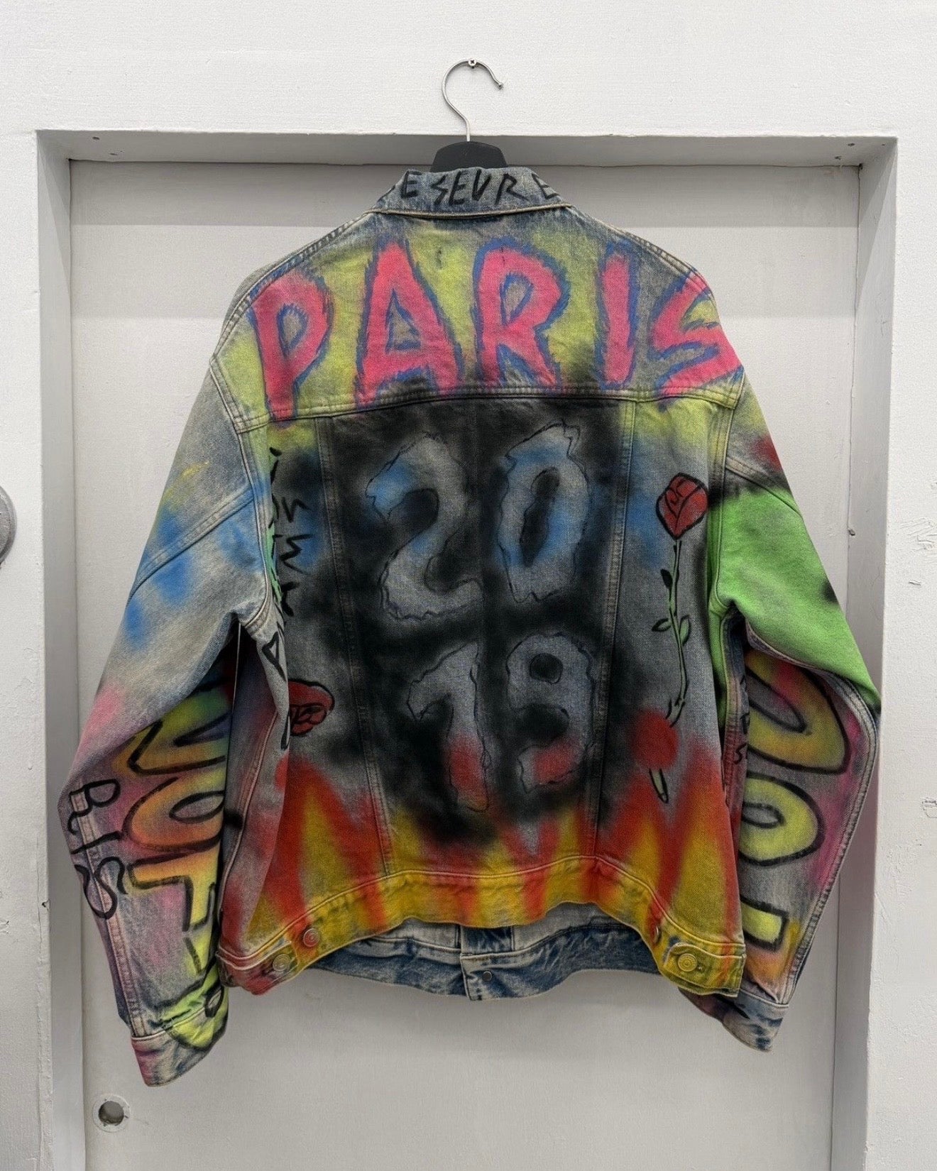 BALENCIAGA SS19 GRAFFITI DENIM JACKET – blocstore