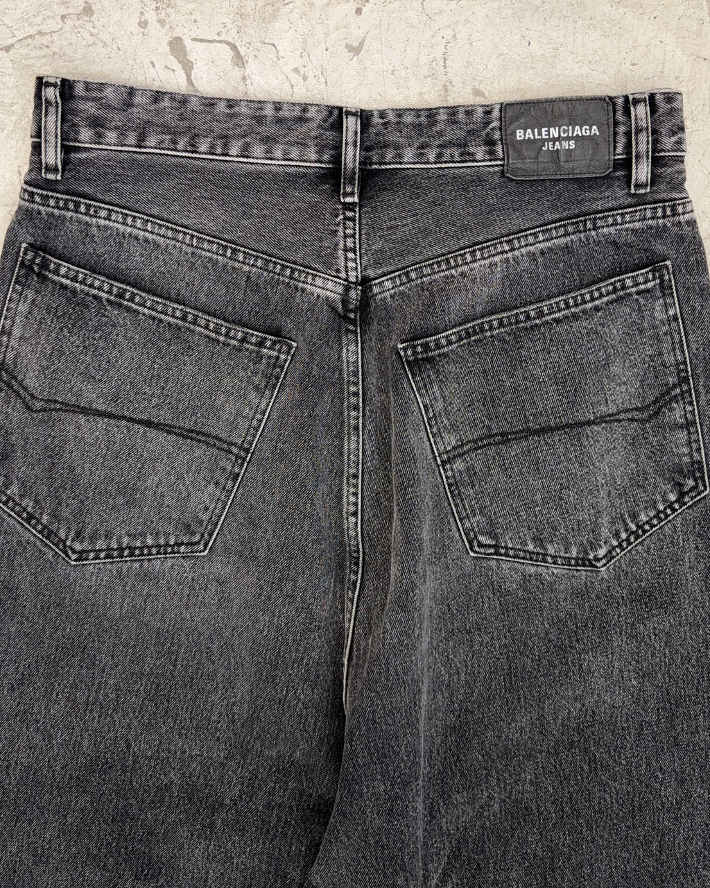 BALENCIAGA FW22 LOW WAIST BAGGY DENIM JEANS