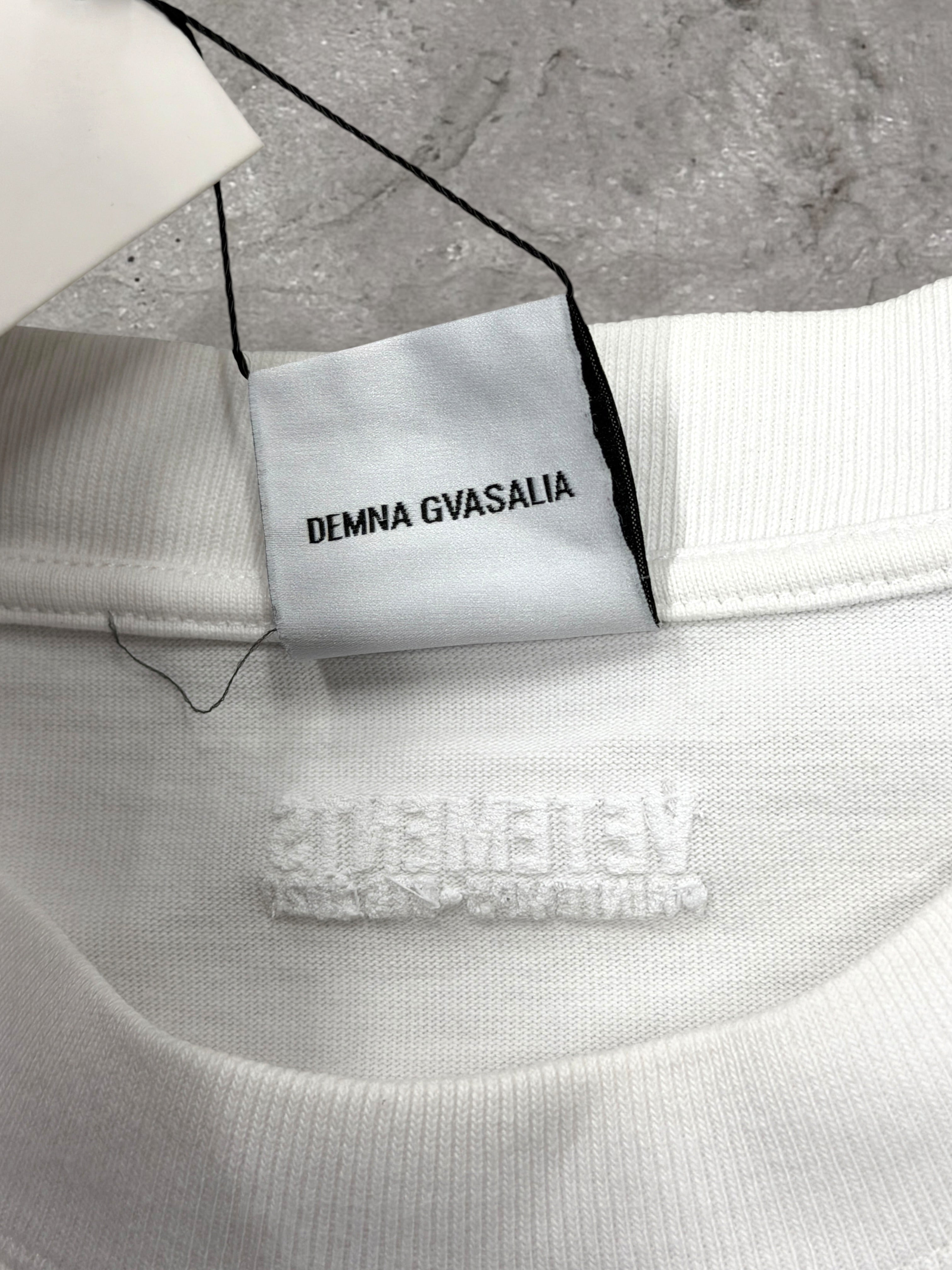 VETEMENTS SS20 ECSTASY OVERSIZED TEE