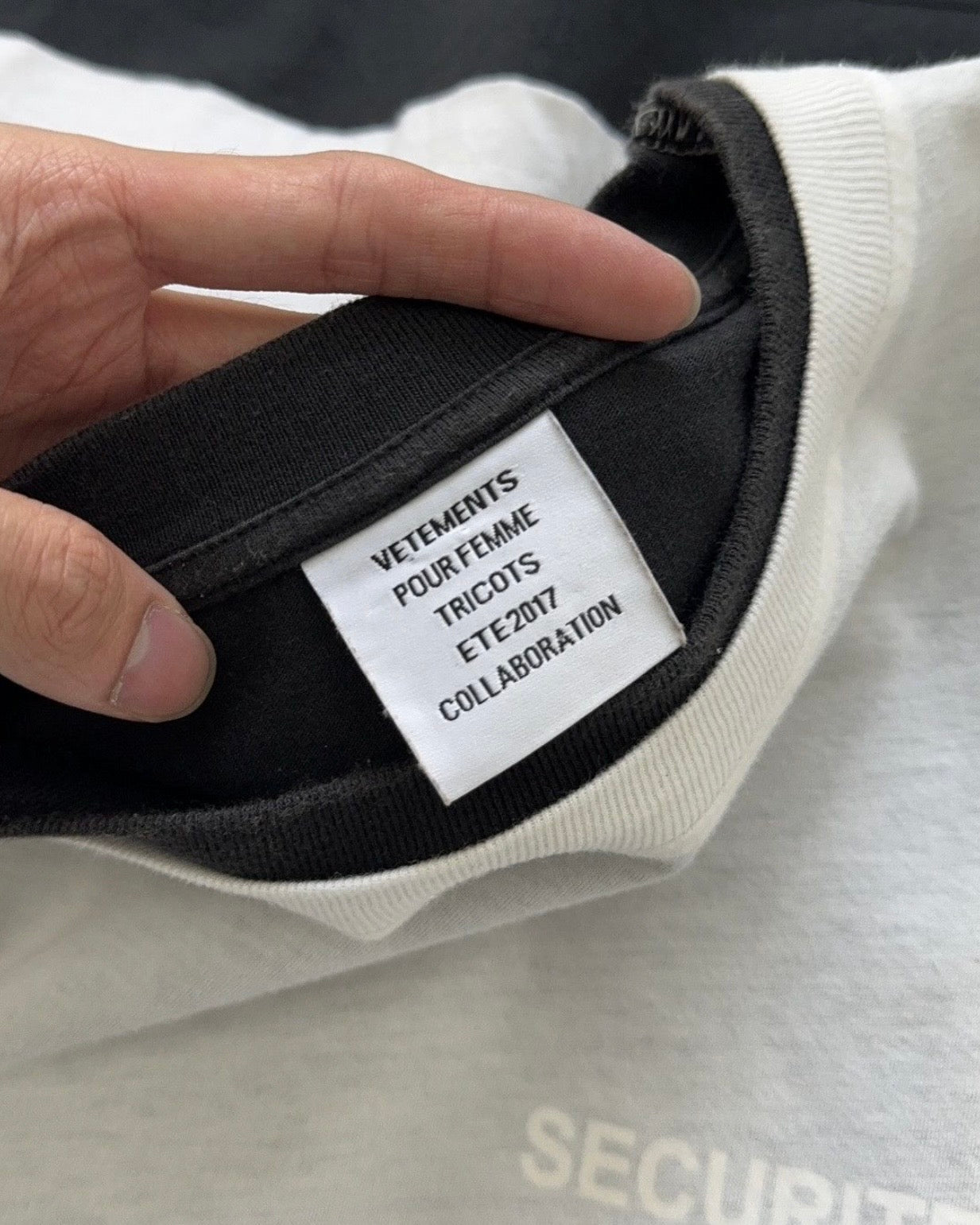 HANES X VETEMENTS SS17 SECURITE LAYERED T-SHIRT