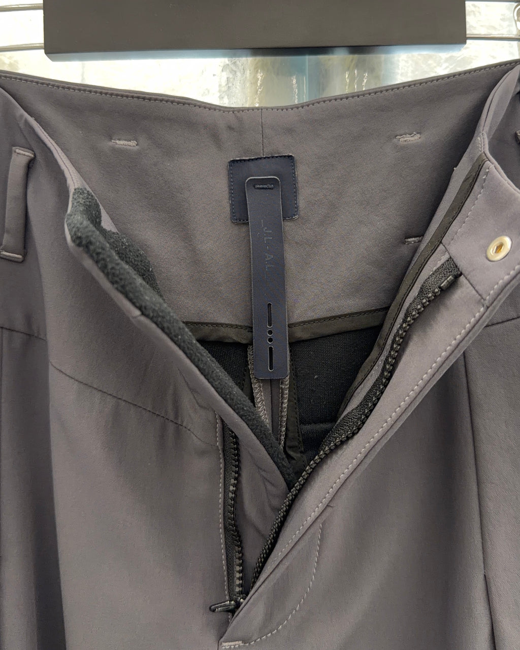 J.L-A.L FW23 DART TROUSERS