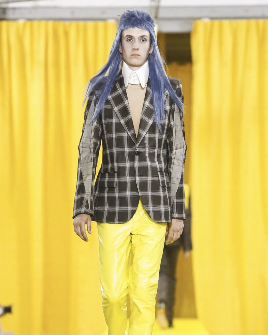 WALTER VAN BEIRENDONCK SS18 CORSET COLLAR