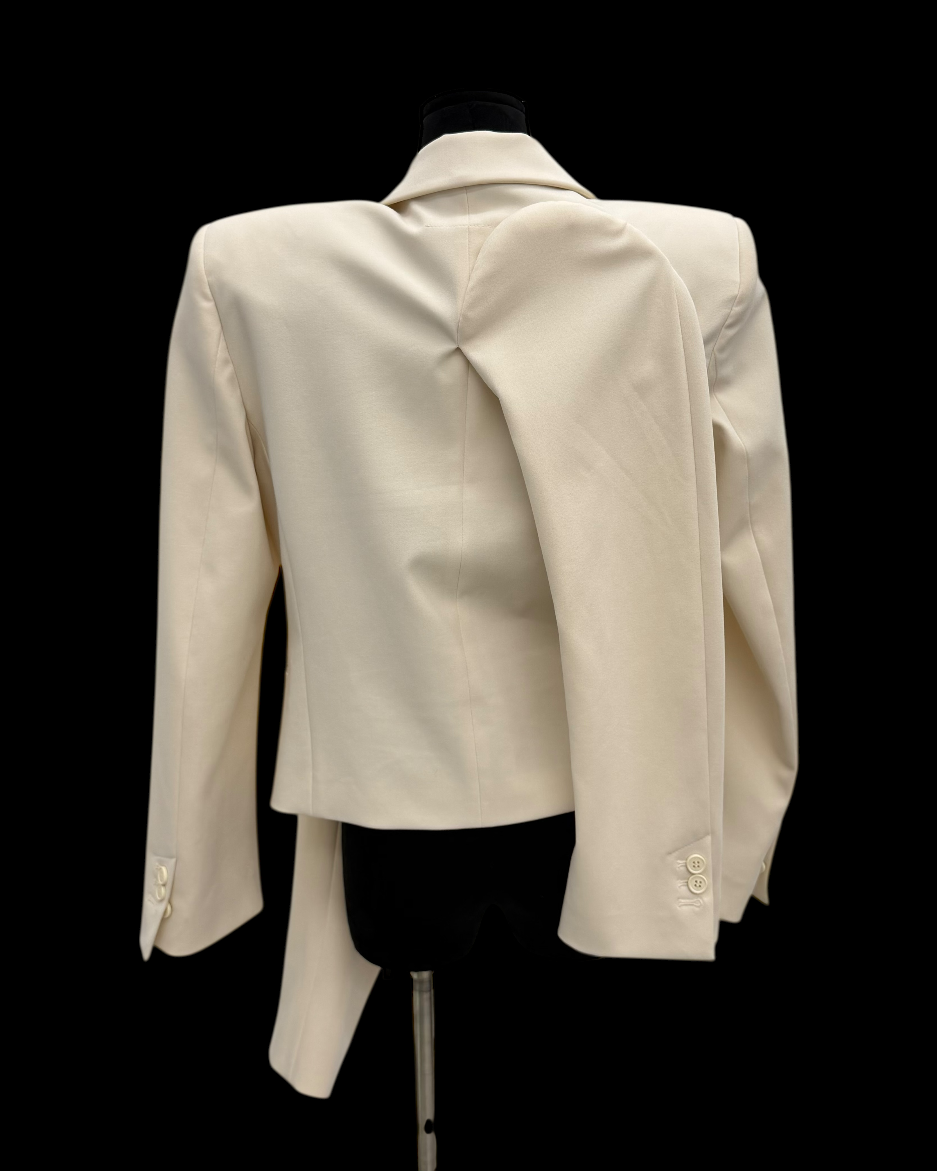 MM6 MAISON MARGIELA SS22 ASYMMETRIC SLEEVE BLAZER