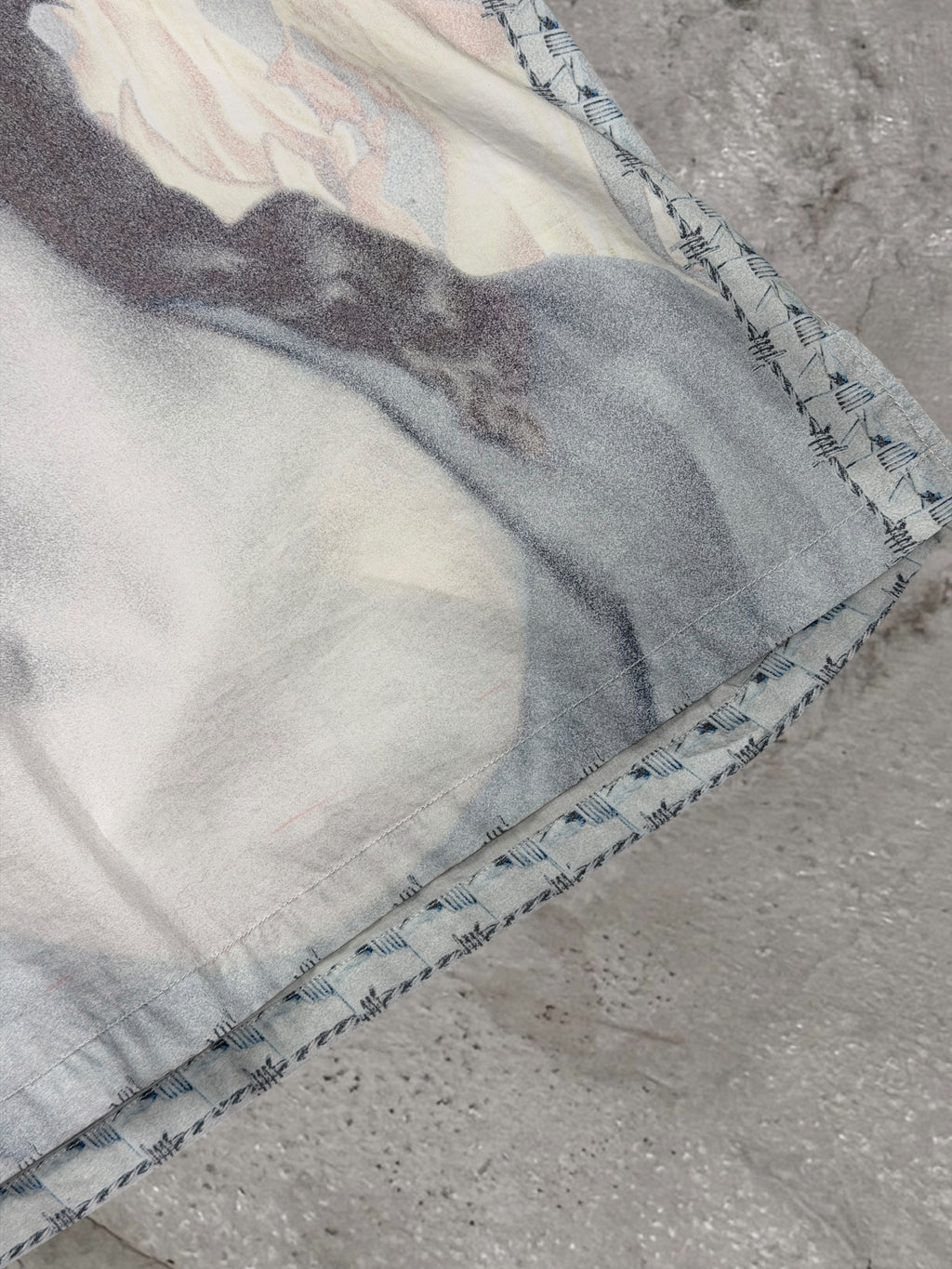 GIVENCHY SS16 JESUS CHRIST V NECK TEE