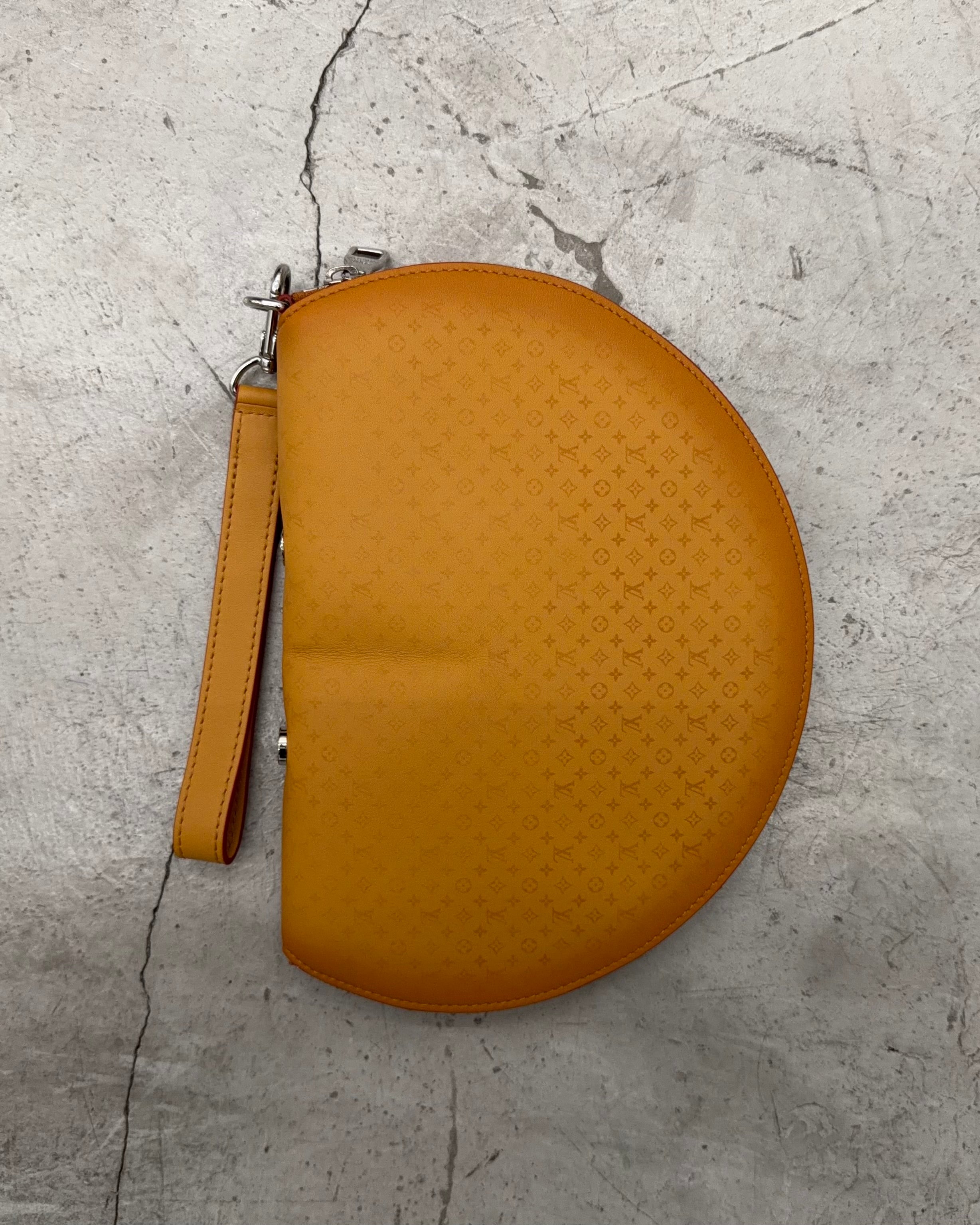 LOUIS VUITTON SPRING 2023 FORTUNE COOKIE BAG