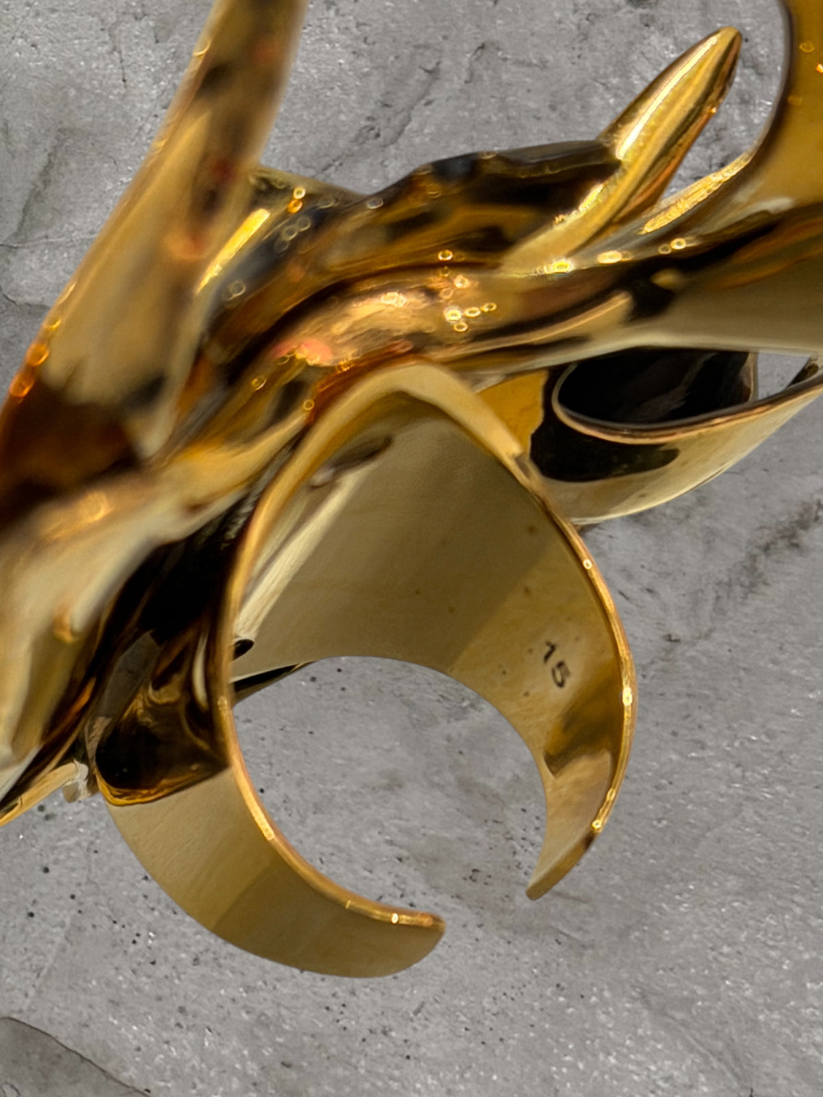 ALEXANDER MCQUEEN FALL 2023 ORCHID RING