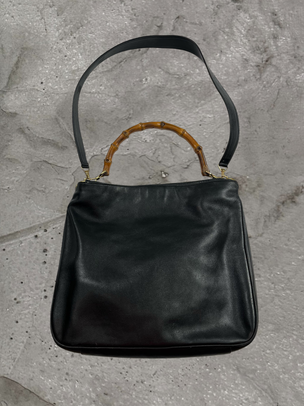 GUCCI LEATHER BAMBOO HOBO BAG