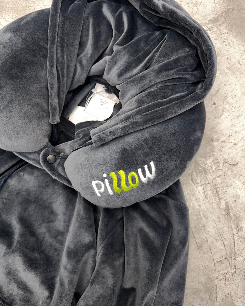 DOUBLET FW24 NECK PILLOW HOODIE