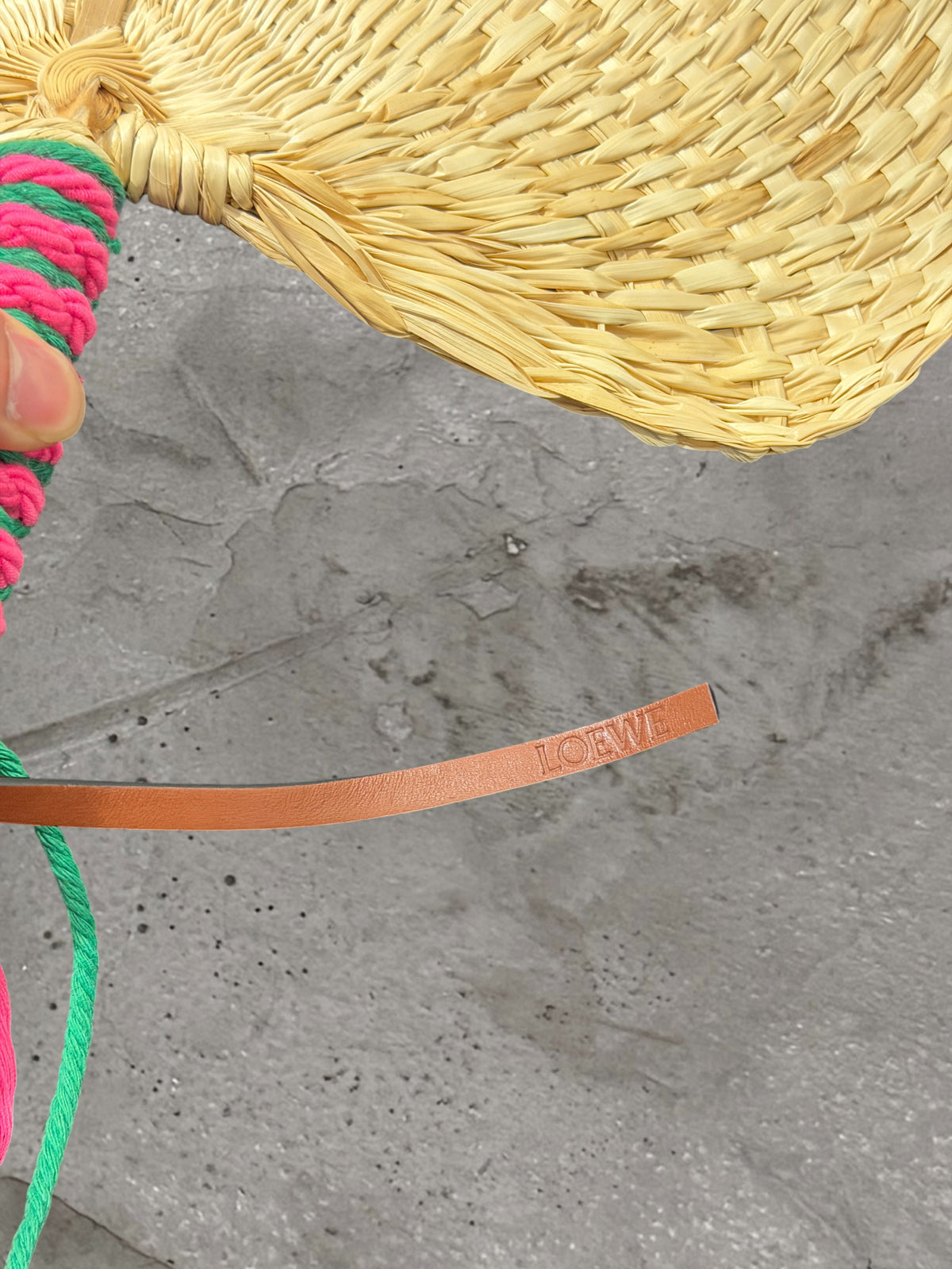LOEWE SS21 STRAW FAN