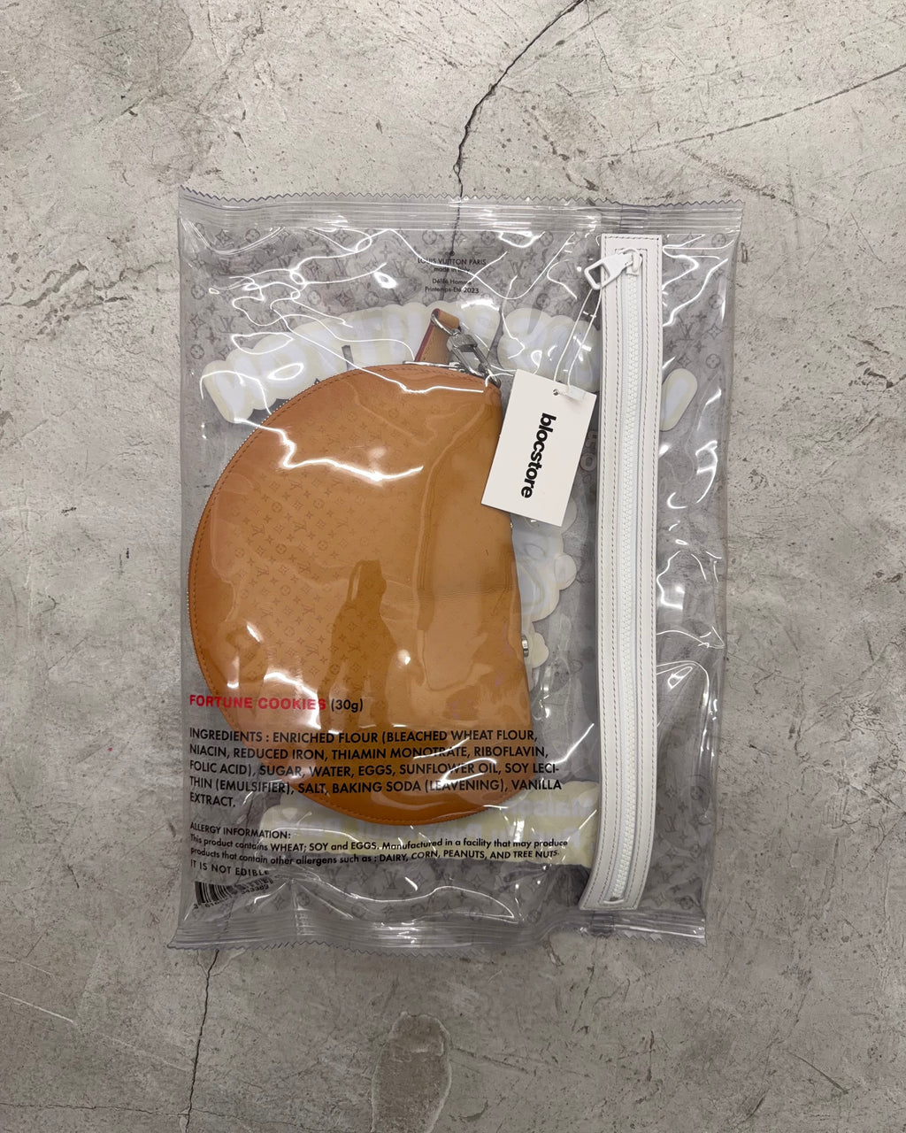 LOUIS VUITTON SPRING 2023 FORTUNE COOKIE BAG