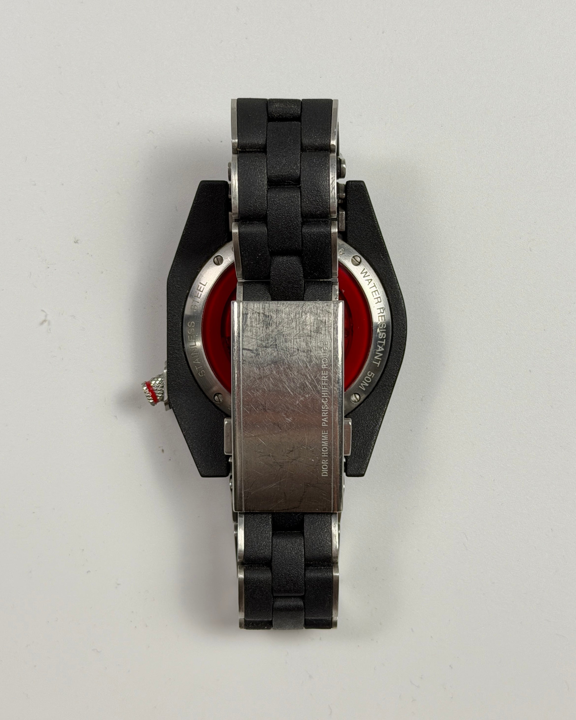 DIOR HOMME CHIFFRE ROUGE A06