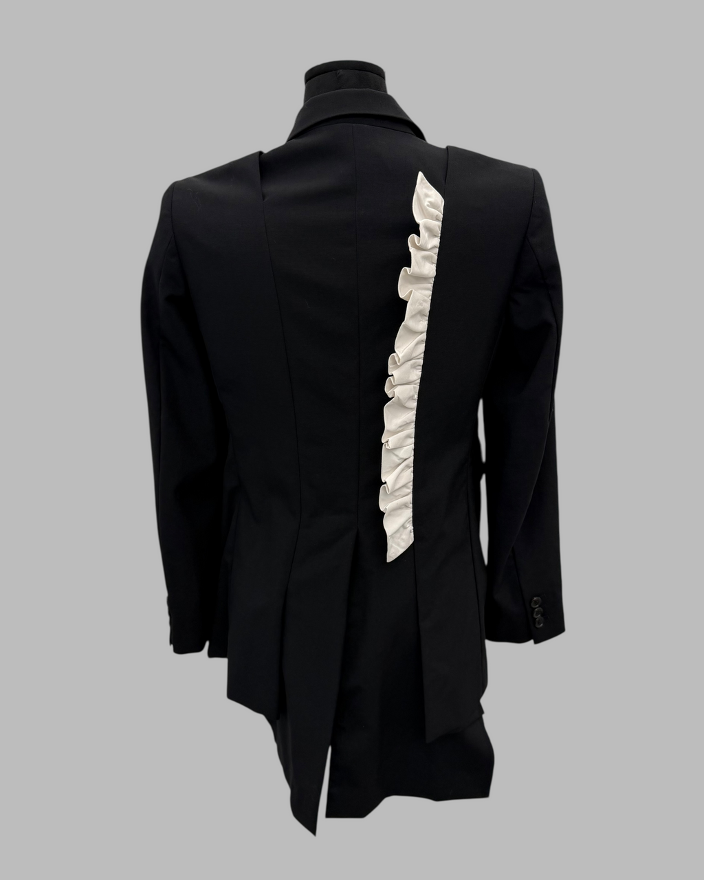 COMME DES GARCONS SS17 TROPICAL WOOL RUFFLE BLAZER