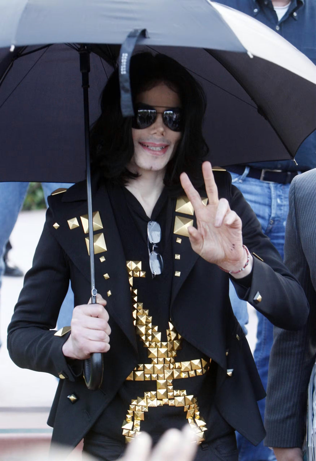 GIVENCHY FW07 GOLD STUDDED BLAZER