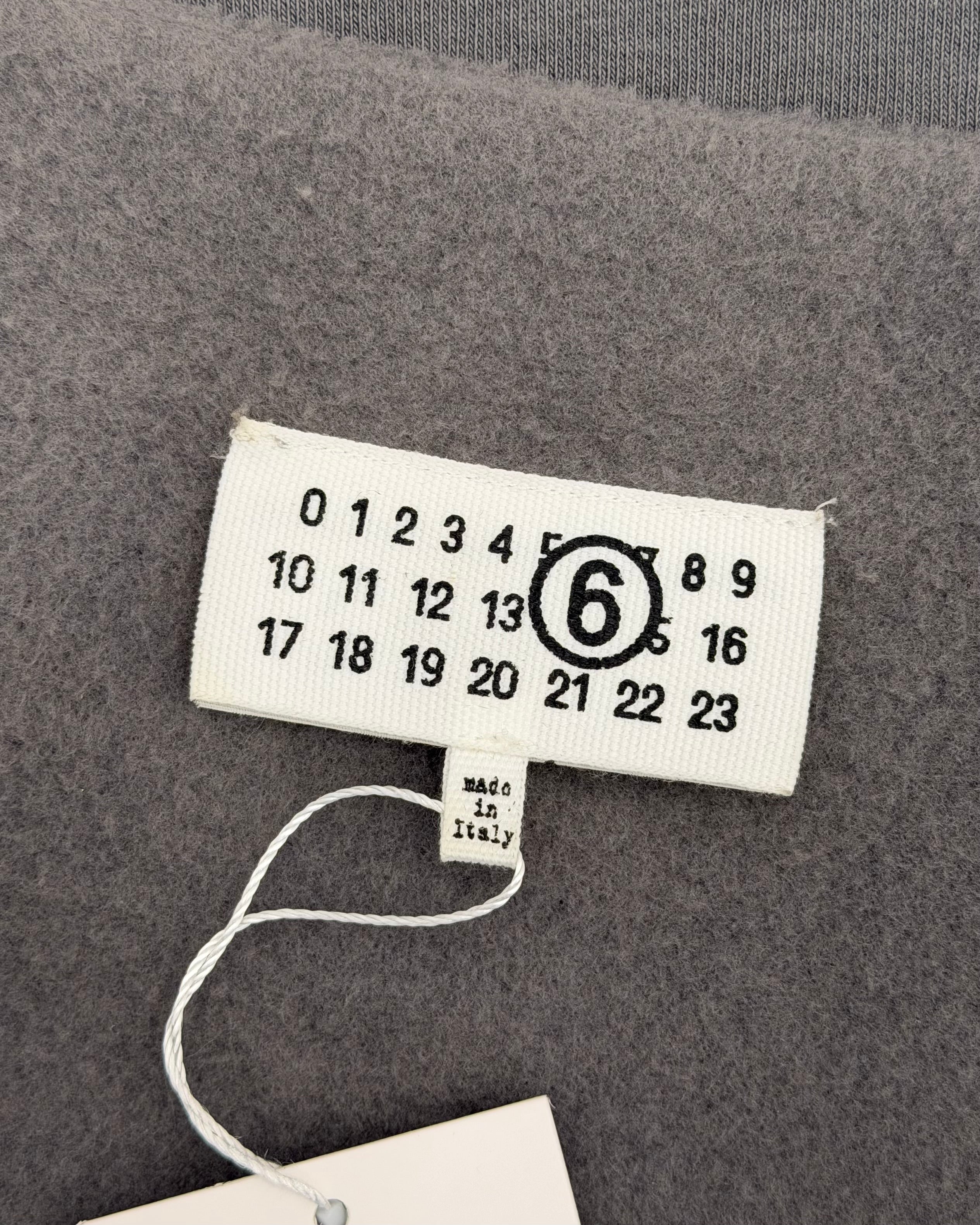 MM6 MAISON MARGIELA FW23 V-NECK CROPPED VEST