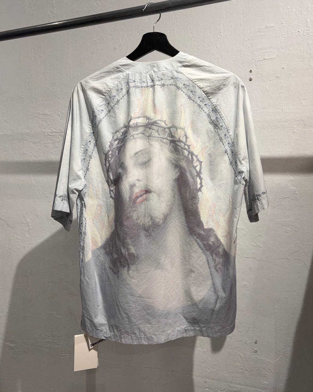 GIVENCHY SS16 JESUS CHRIST V-NECK TEE