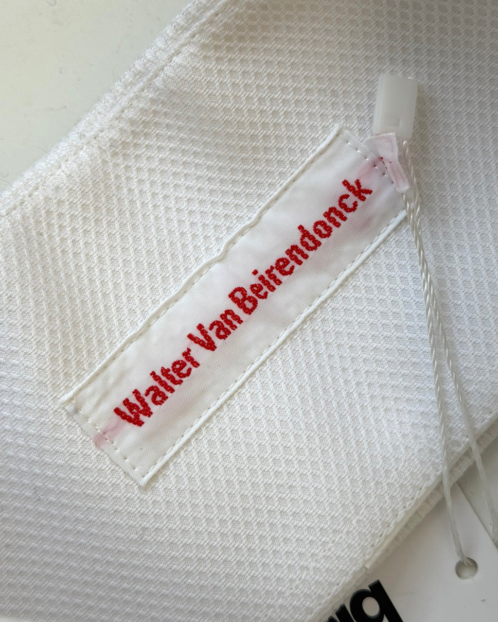 WALTER VAN BEIRENDONCK SS18 CORSET COLLAR