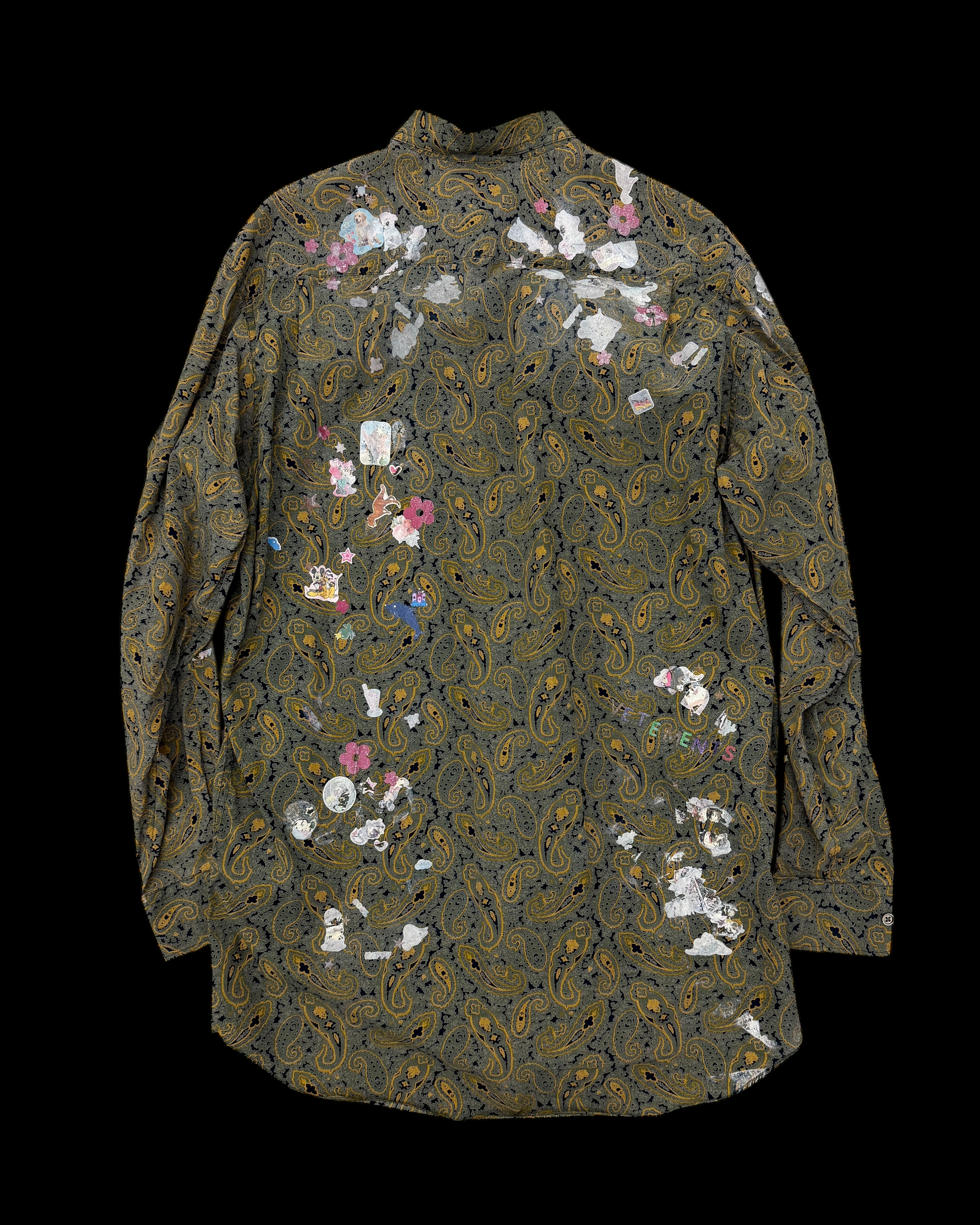 VETEMENTS FW19 ALL-OVER PAISLEY STICKER OVERSIZED SHIRT