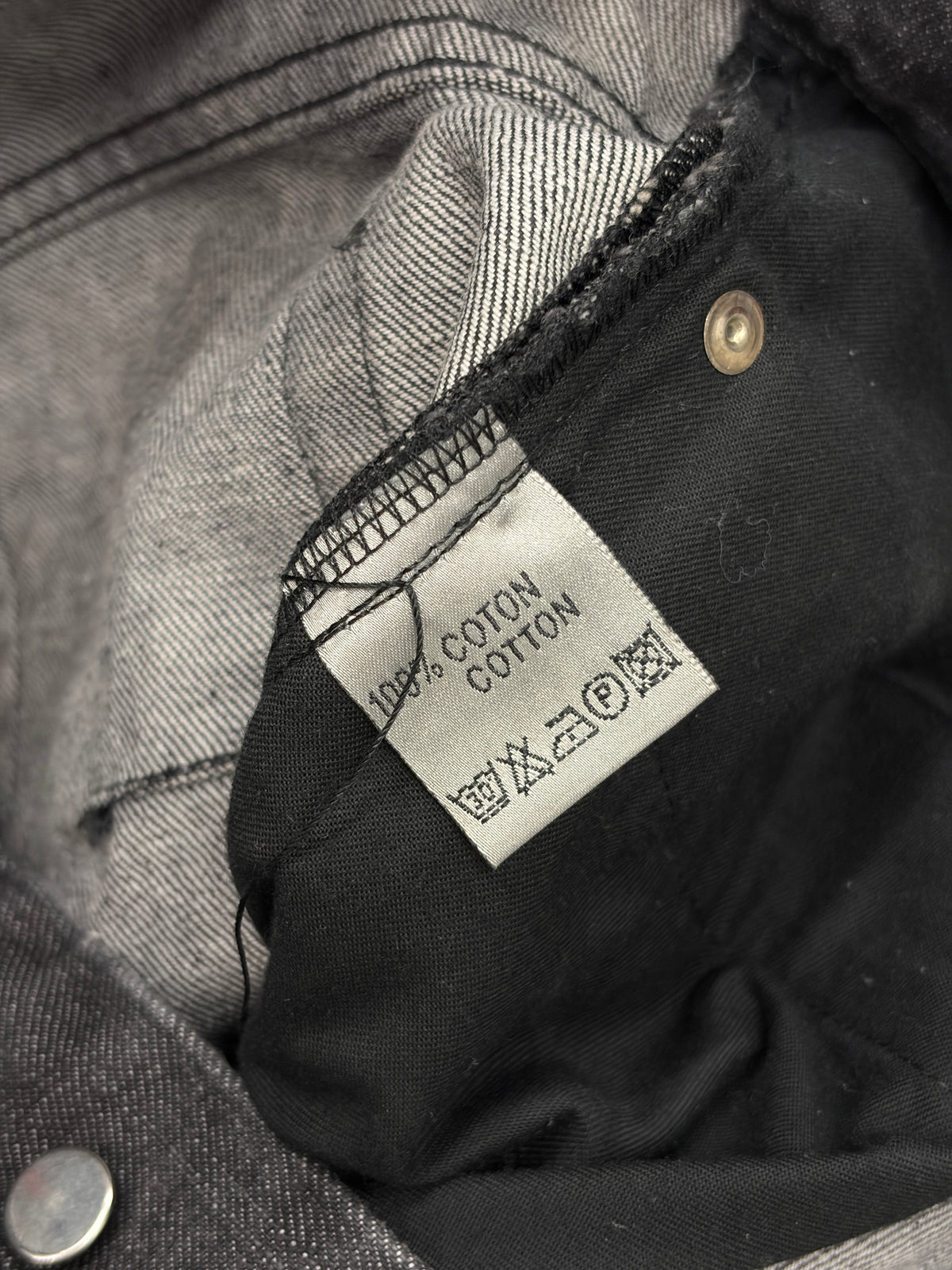 DIOR HOMME AW04 RAW BLACK DENIM JEANS